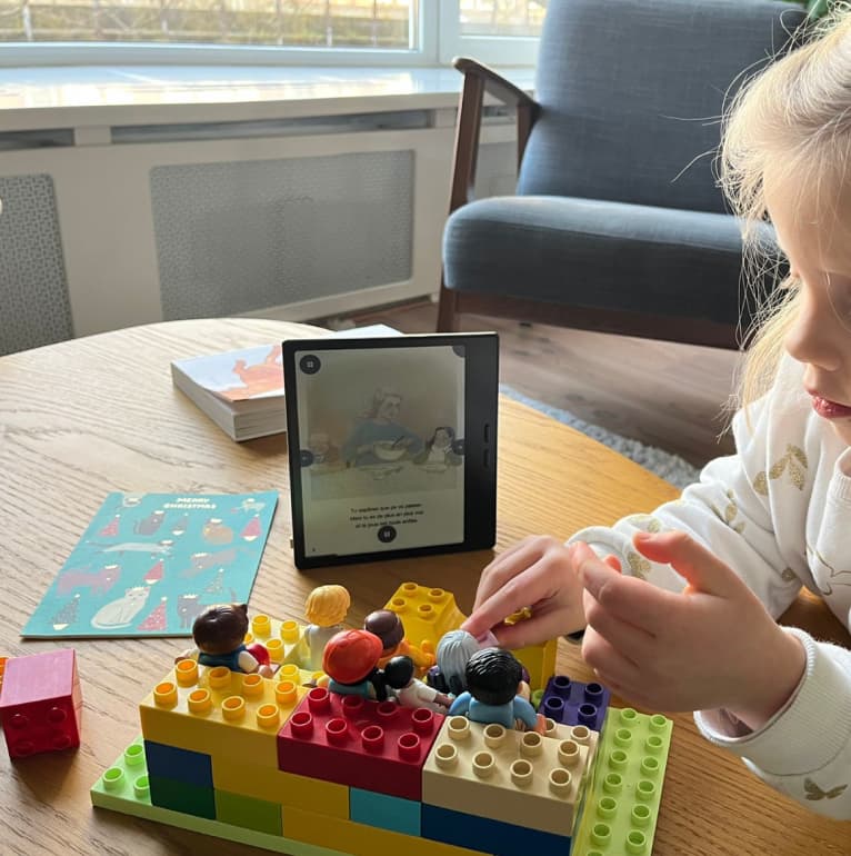 Child playing music on Miniberry